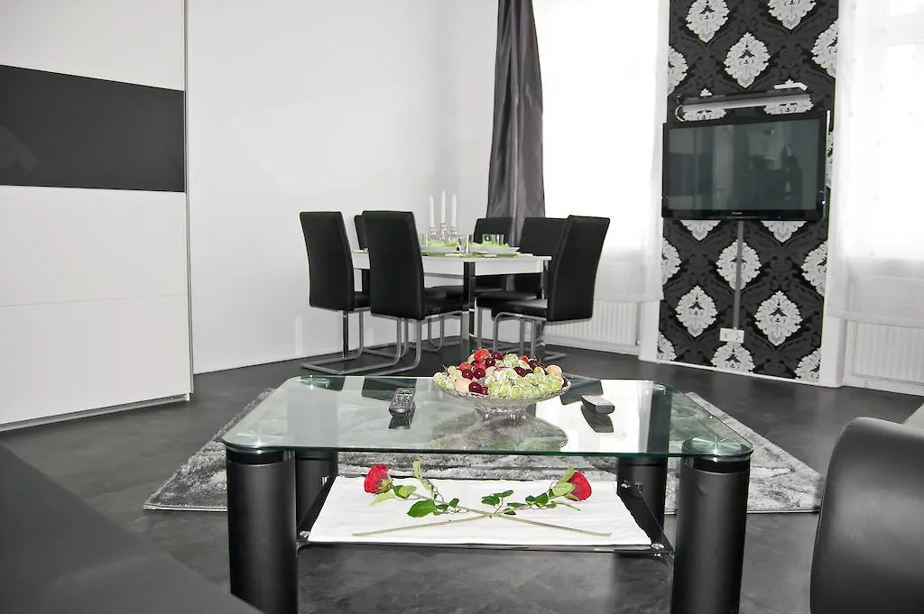 Royal Resort Apartments Westbahnhof Vienna