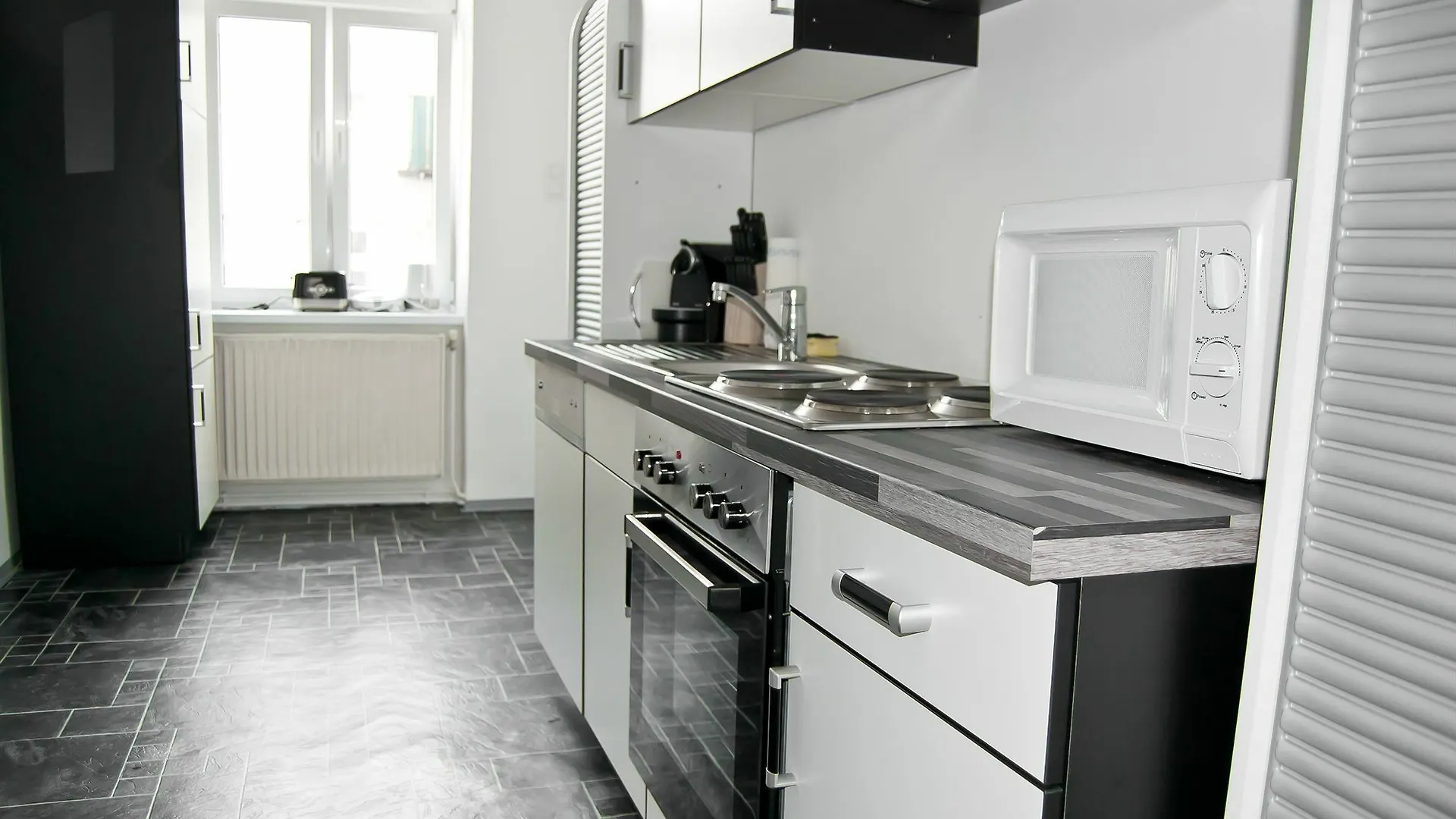 Royal Resort Apartments Westbahnhof Vienna 0*,