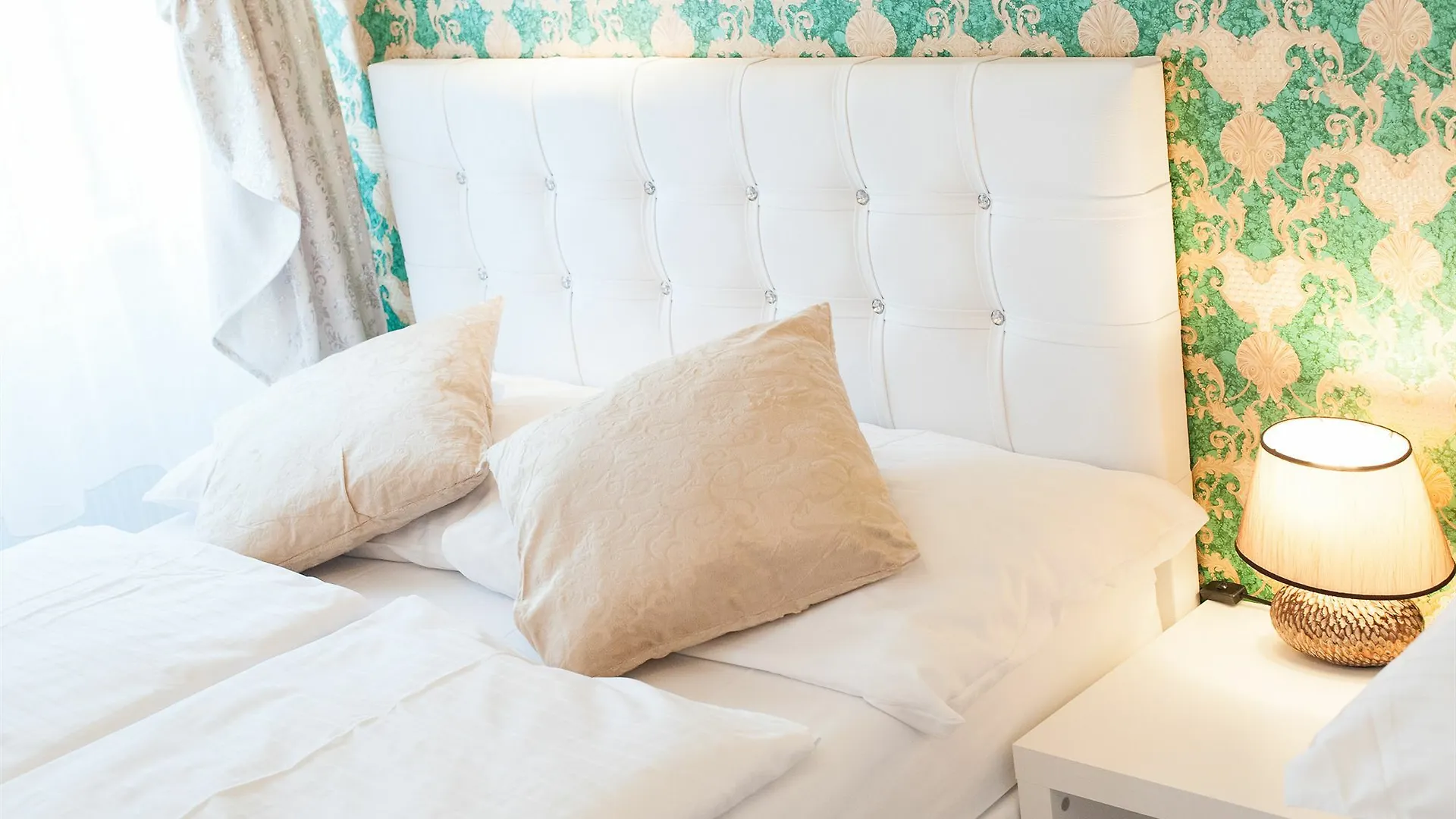 Royal Resort Apartments Westbahnhof Vienna Austria
