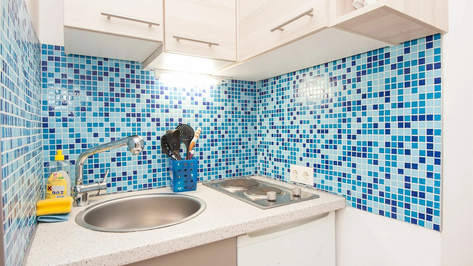 Royal Resort Apartments Westbahnhof Vienna 0*,