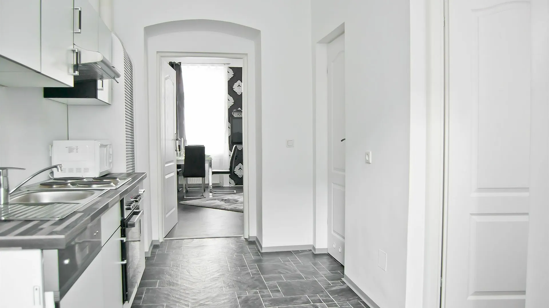 Royal Resort Apartments Westbahnhof Vienna