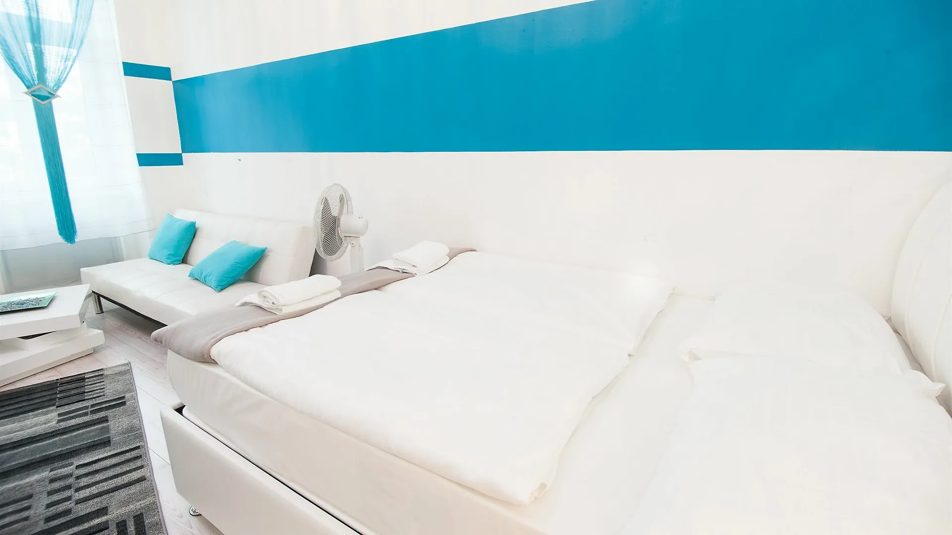 Royal Resort Apartments Westbahnhof Vienna